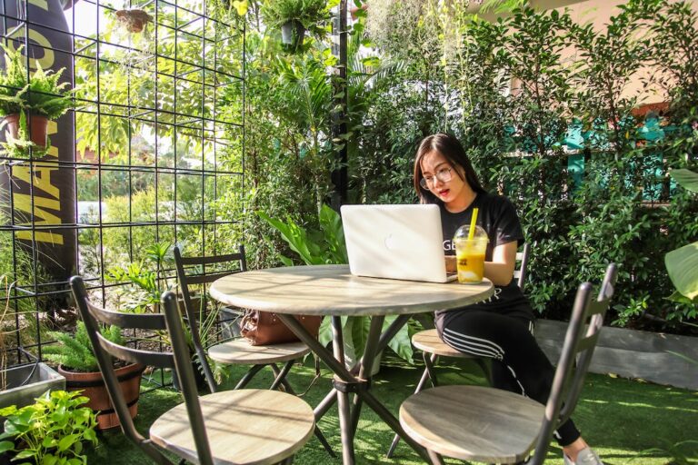 Digital Nomad Dubai: The Ultimate Guide for Remote Workers